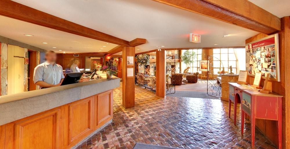 Hilton Grand Vacations Club Whistler Hotell Eksteriør bilde
