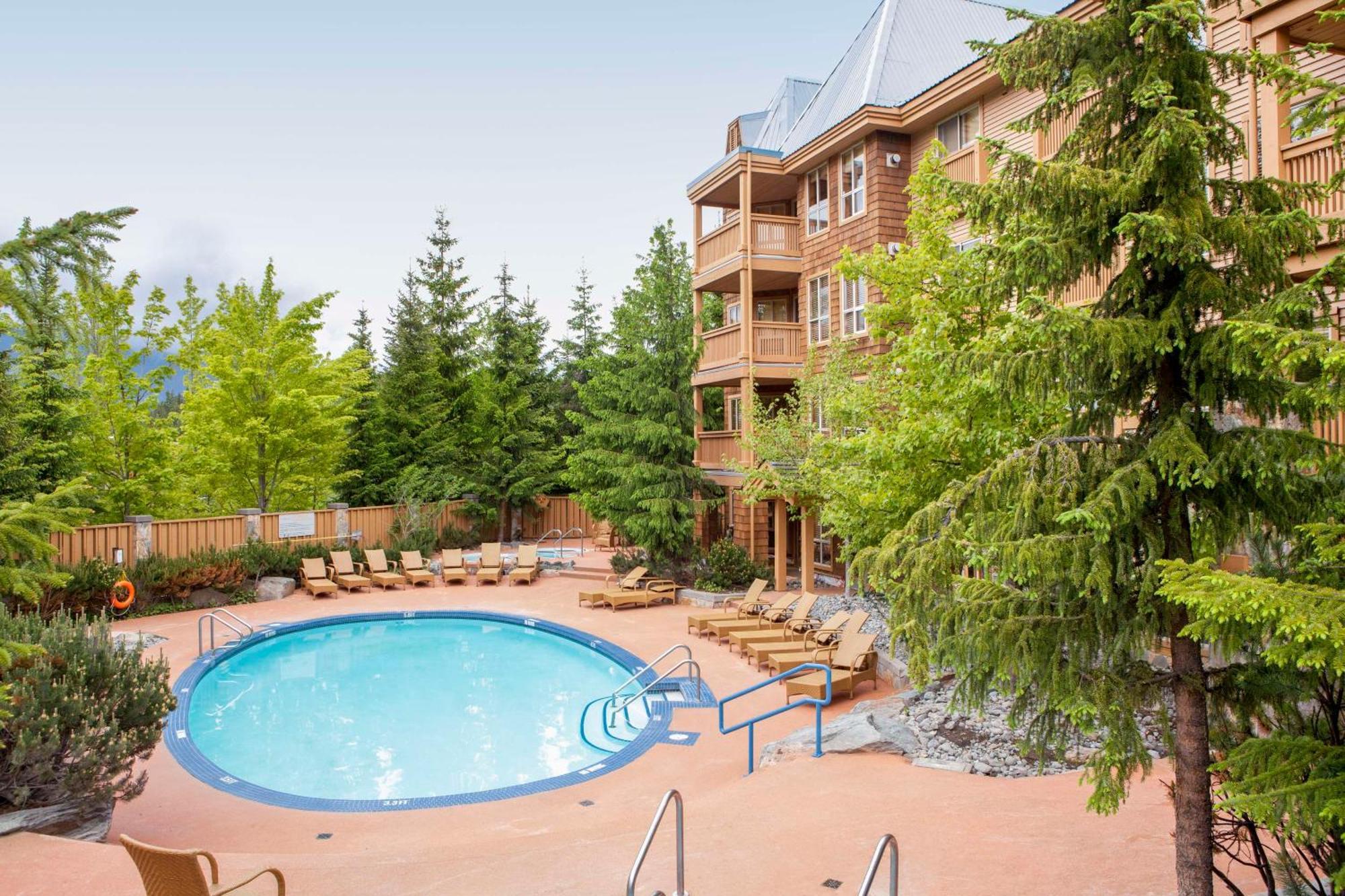 Hilton Grand Vacations Club Whistler Hotell Eksteriør bilde